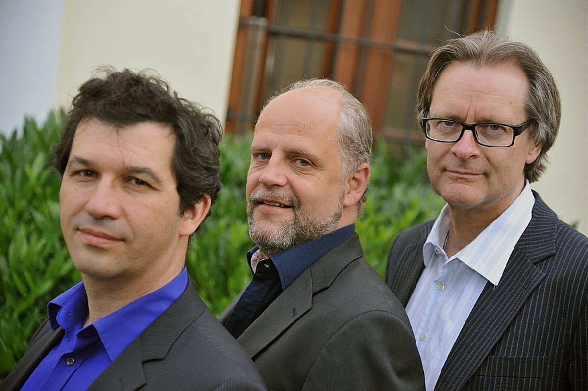 Stephan Holstein Trio – Jazz meets Classic, „Bach & Ellington“