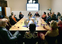 Gesellschaft im Fokus: Der Poetik Salon