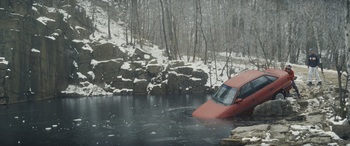 Mit der Faust in die Welt schlagen