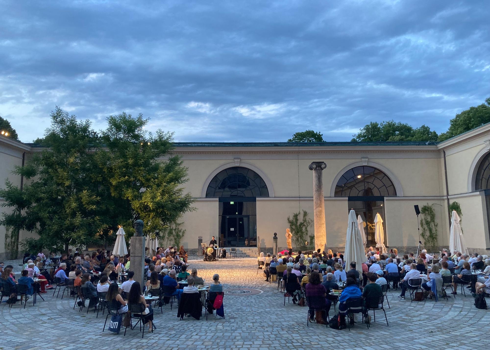 Theaterspiele in der Glyptothek