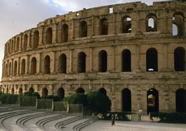 Die Kampfstätten der Gladiatoren im Römischen Reich – Archit