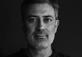 Andrea Bajani liest aus: Der Jahrestag/ L’anniversario