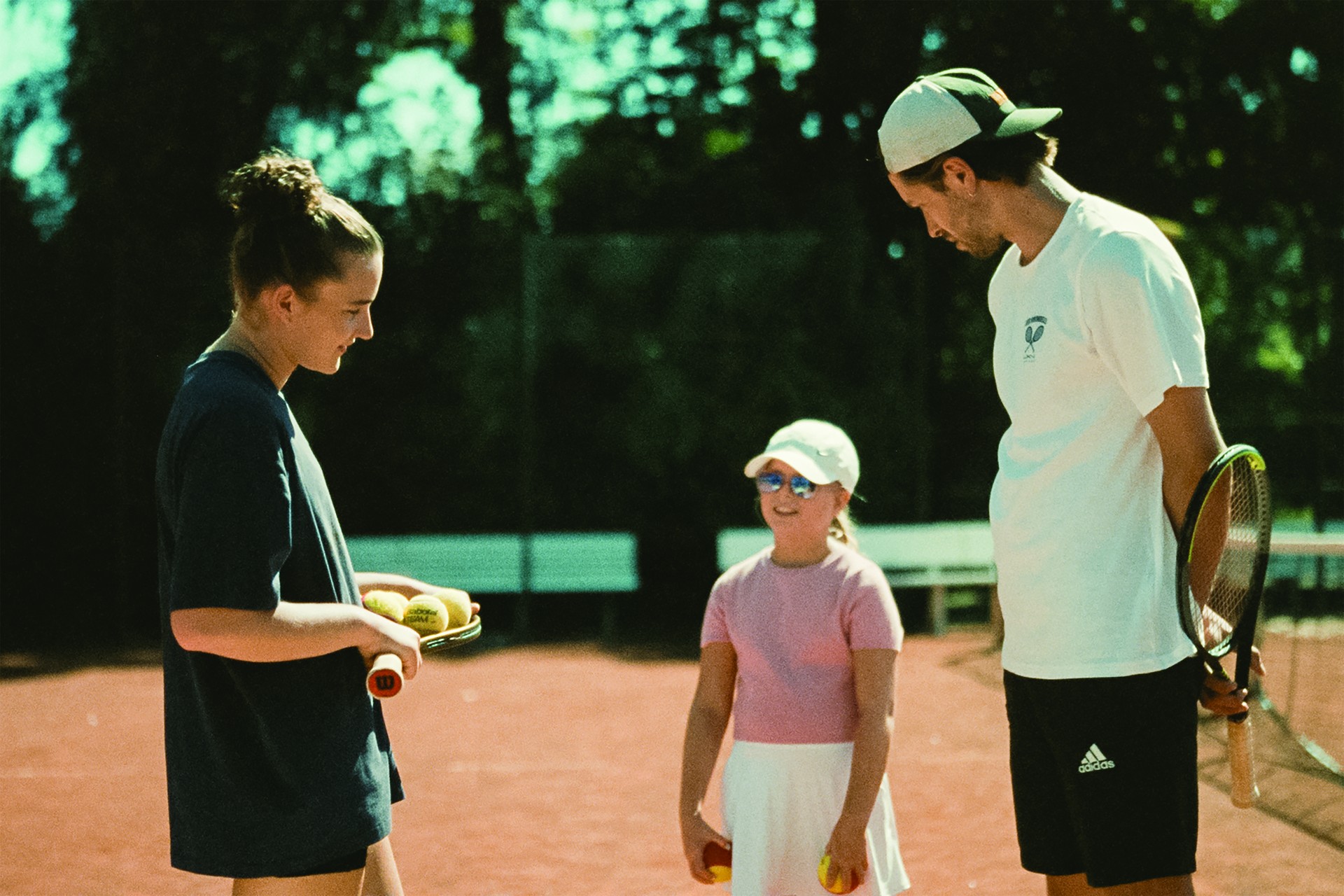 Bilder aus Julie bleibt still