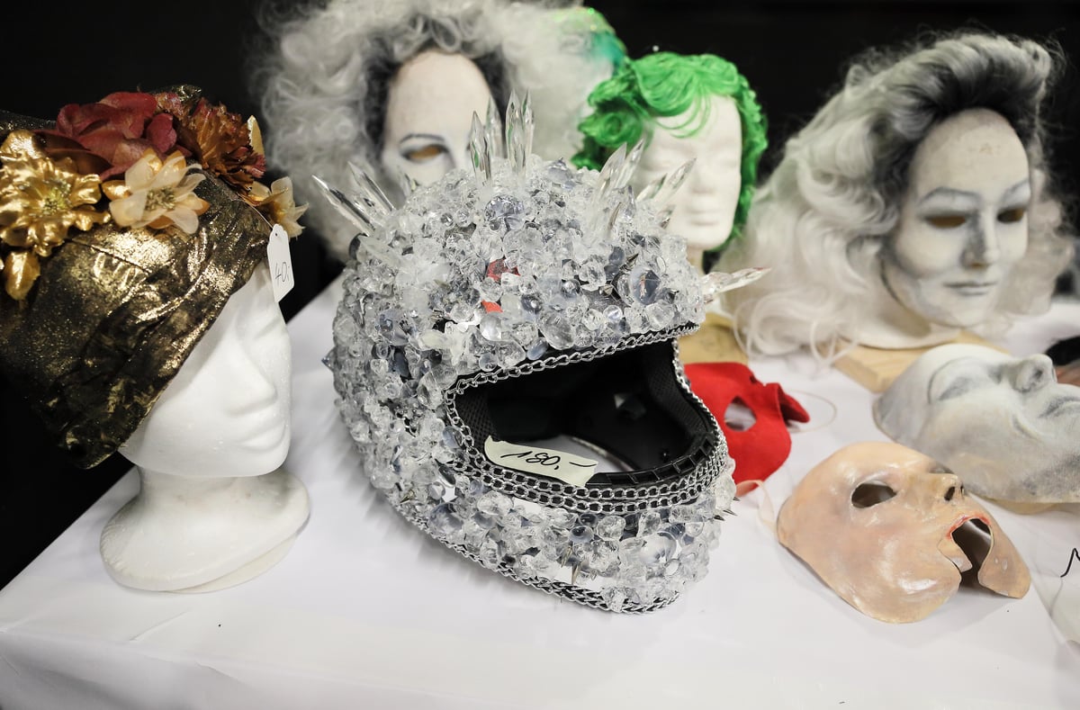 Dress to impress: Kostümverkauf im Staatstheater am Gärtnerplatz