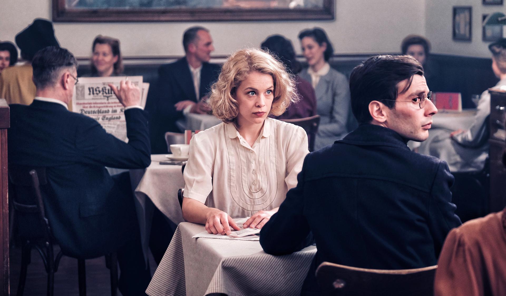 Bilder aus Stella. Ein Leben.