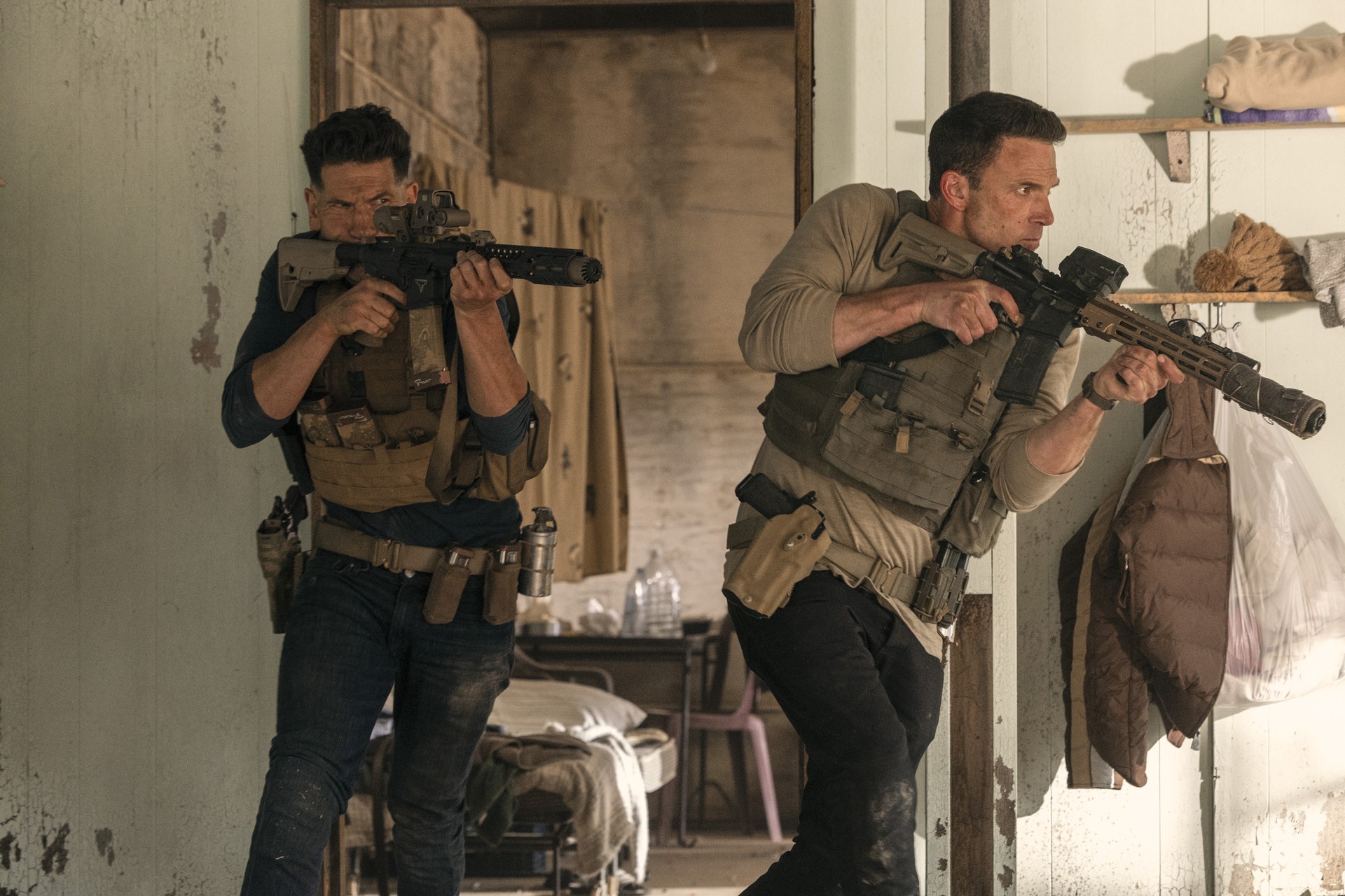 Bilder aus The Accountant 2