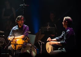 NEUROPE Festival: Persische Percussion-Kunst vom Feinsten –Das Duo Keyvan und Bijan Chemirani