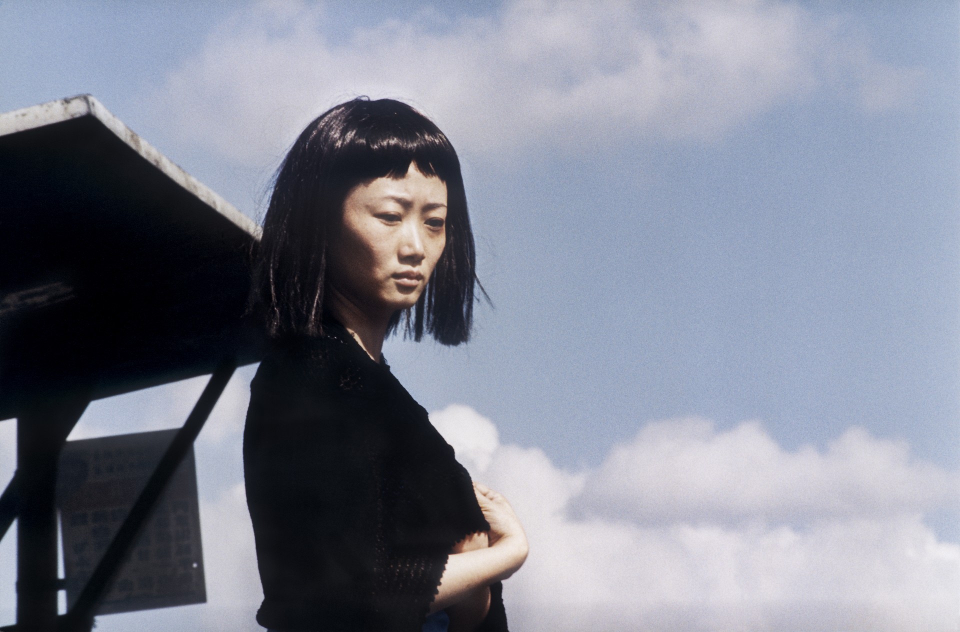 Bilder aus Caught by the Tides