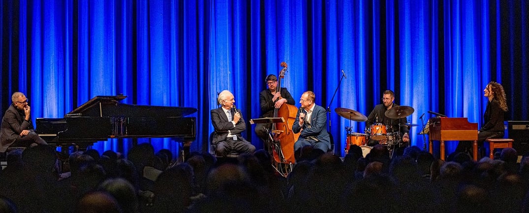 Ein Abend mit Harald Schmidt und Volker Heißmann – Begleitet vom Thilo Wolf Jazz Quartett.