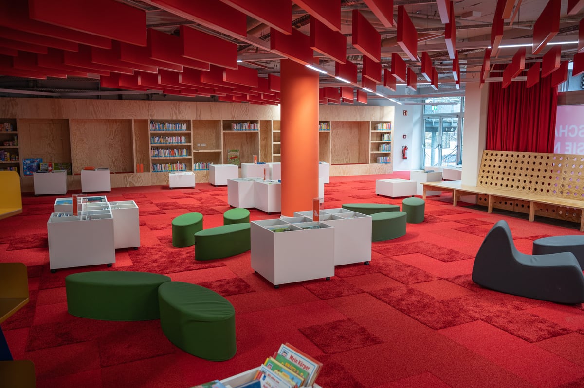 Stadtbibliothek im Motorama wächst um 700 Quadratmeter