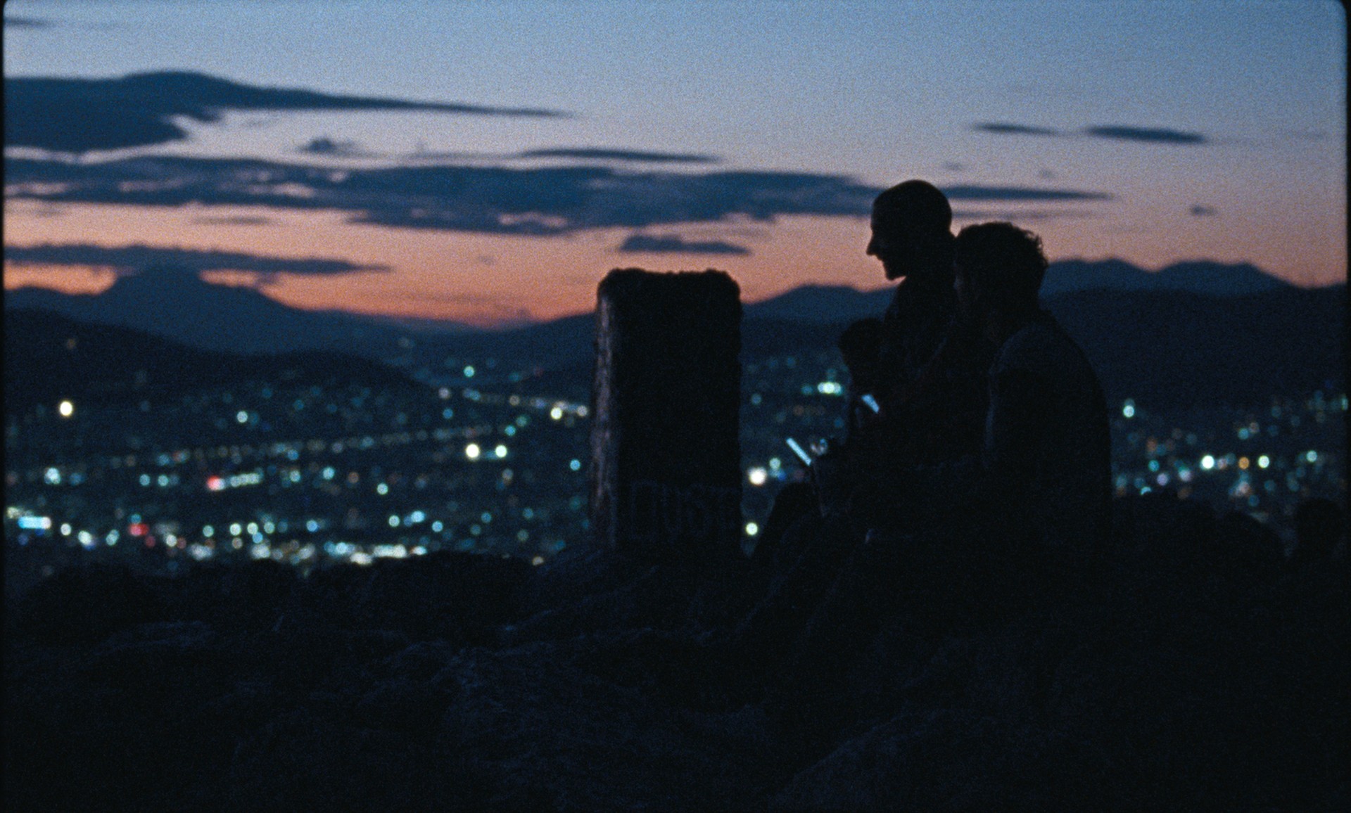 Bilder aus To a Land unknown