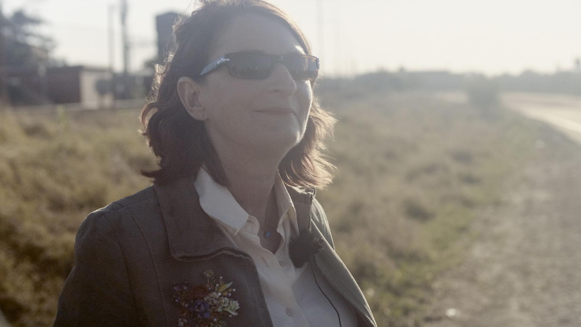 Bilder aus Hunter from Elsewhere - a Journey with Helen Britton