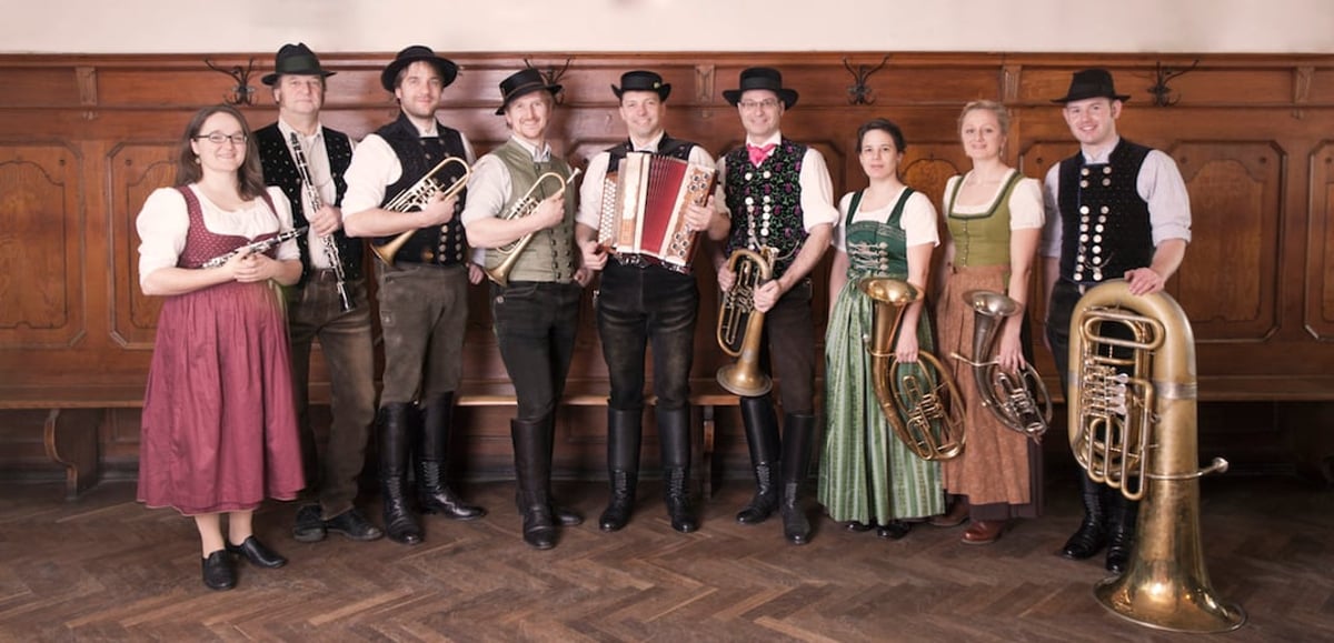 Tanzfrühschoppen mit dem Niederbayerischen Musikantenstammtisch