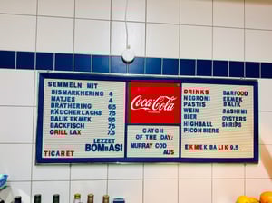 Bistro Ticaret: Tanzende Fische