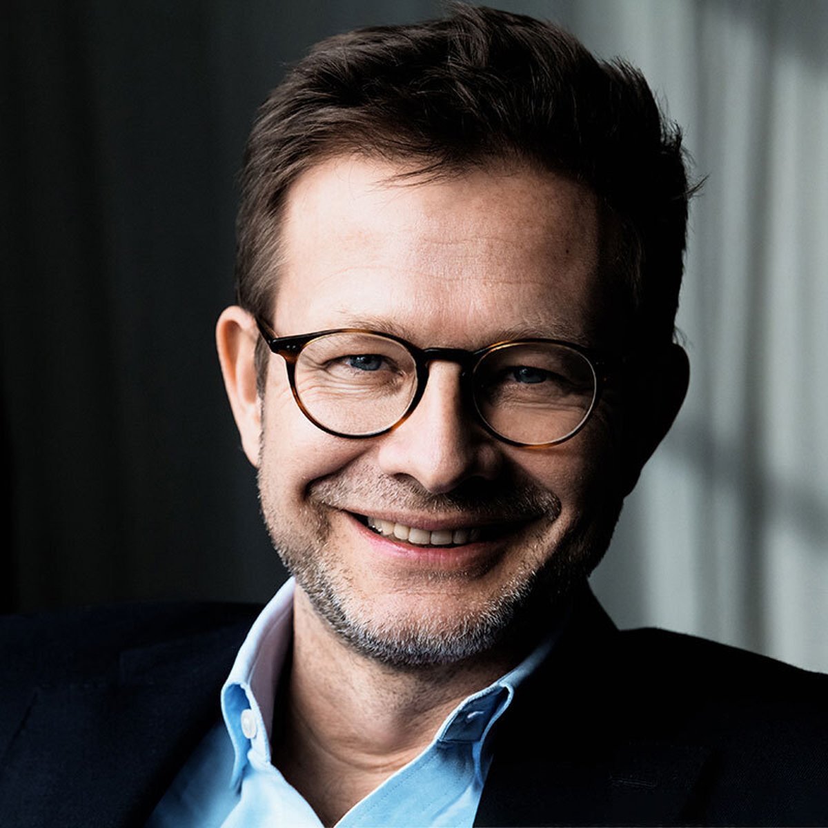 Florian Illies: „Träume aus Feuer. Der Alchemist von der Pfaueninsel“
