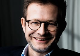 Florian Illies: „Träume aus Feuer. Der Alchemist von der Pfaueninsel“