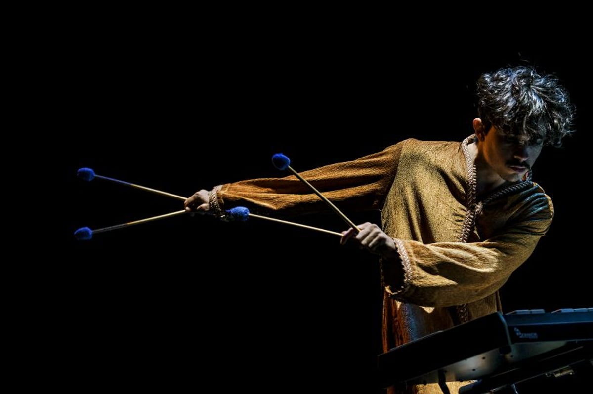 Andrés Coll Cosmic Trio