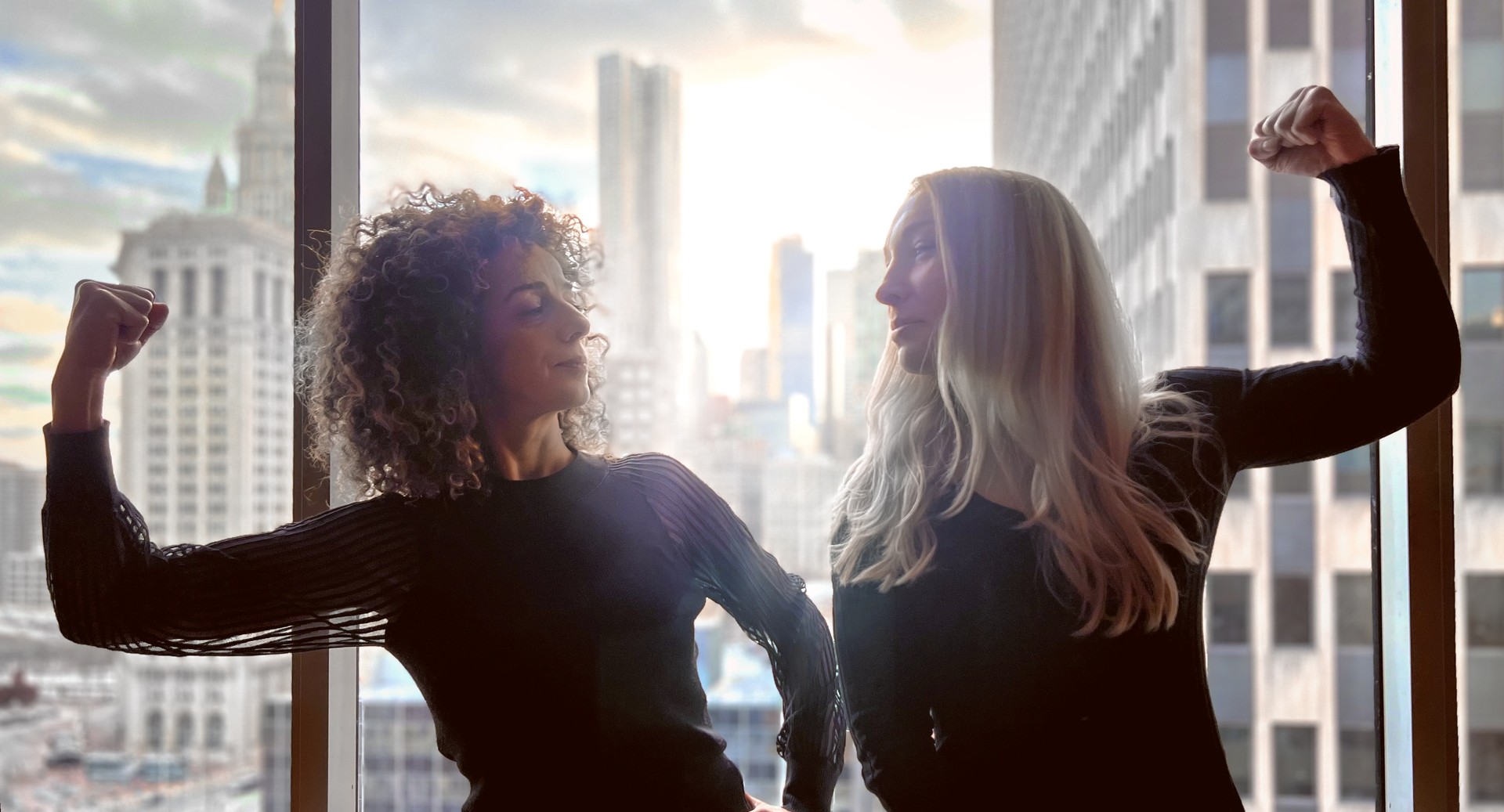 Bilder aus Girls & Gods