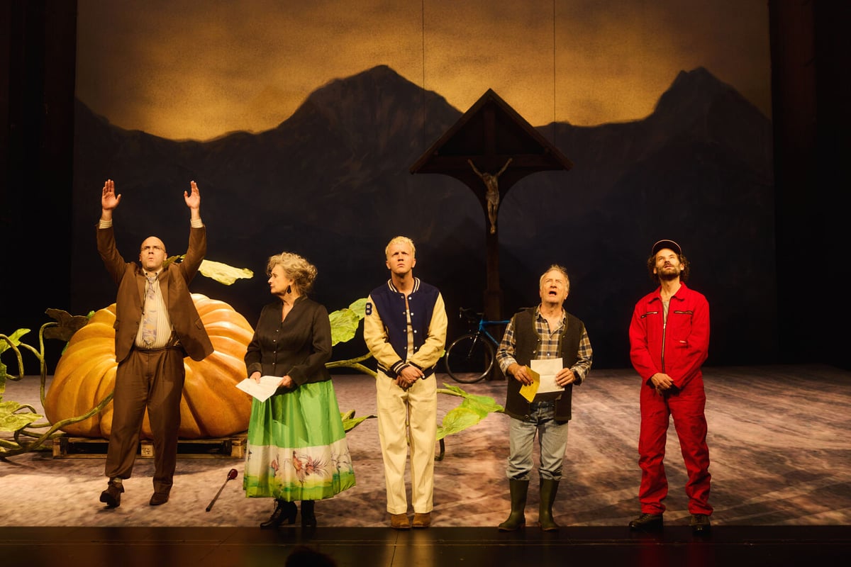 Bühnenschau: Witz und Schmerz