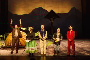 Bühnenschau: Witz und Schmerz