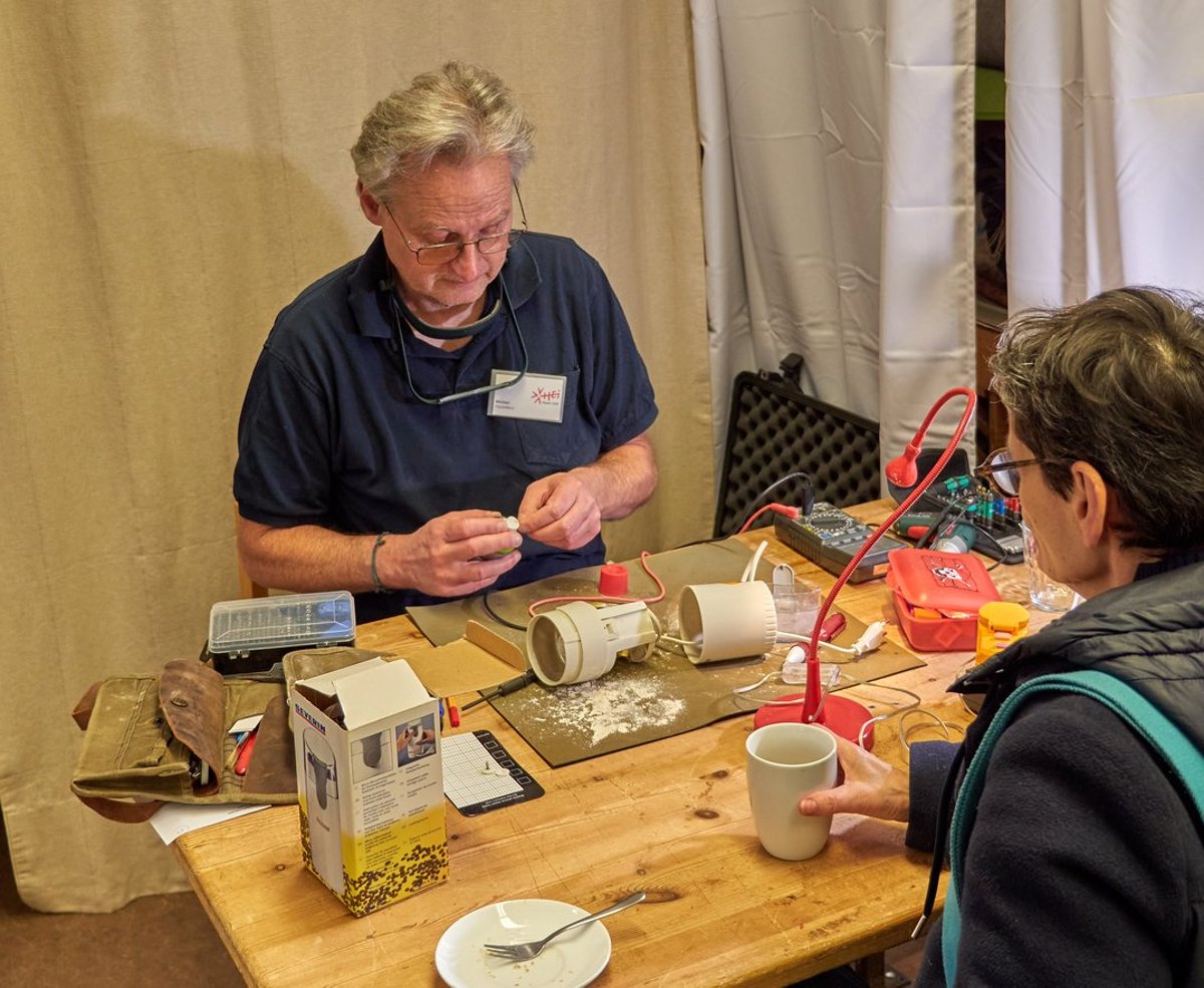 Repair Café in Kooperation mit dem Haus der Eigenarbeit
