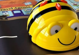 Die Bee-Bots – Kinderleichtes Programmieren mit Roboter-Bien