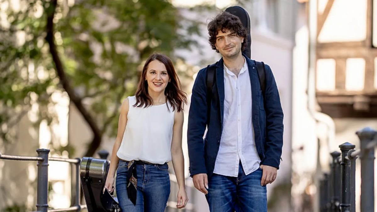 Molina Guitar Duo
