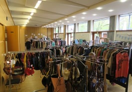 Second-hand-Basar für Erwachsenen- und Teenie-Bekleidung