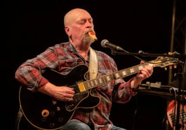 Live im Foyer: Schorsch Hampel