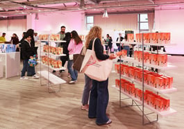 Gemeinsam gegen Brustkrebs: Pink Ribbon Charity Sale