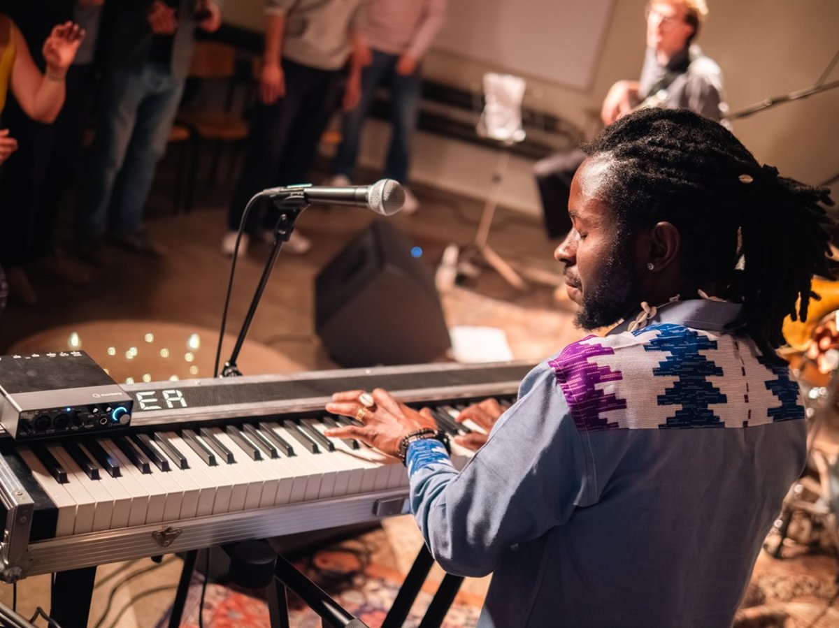 Live im Foyer: Kimuntu