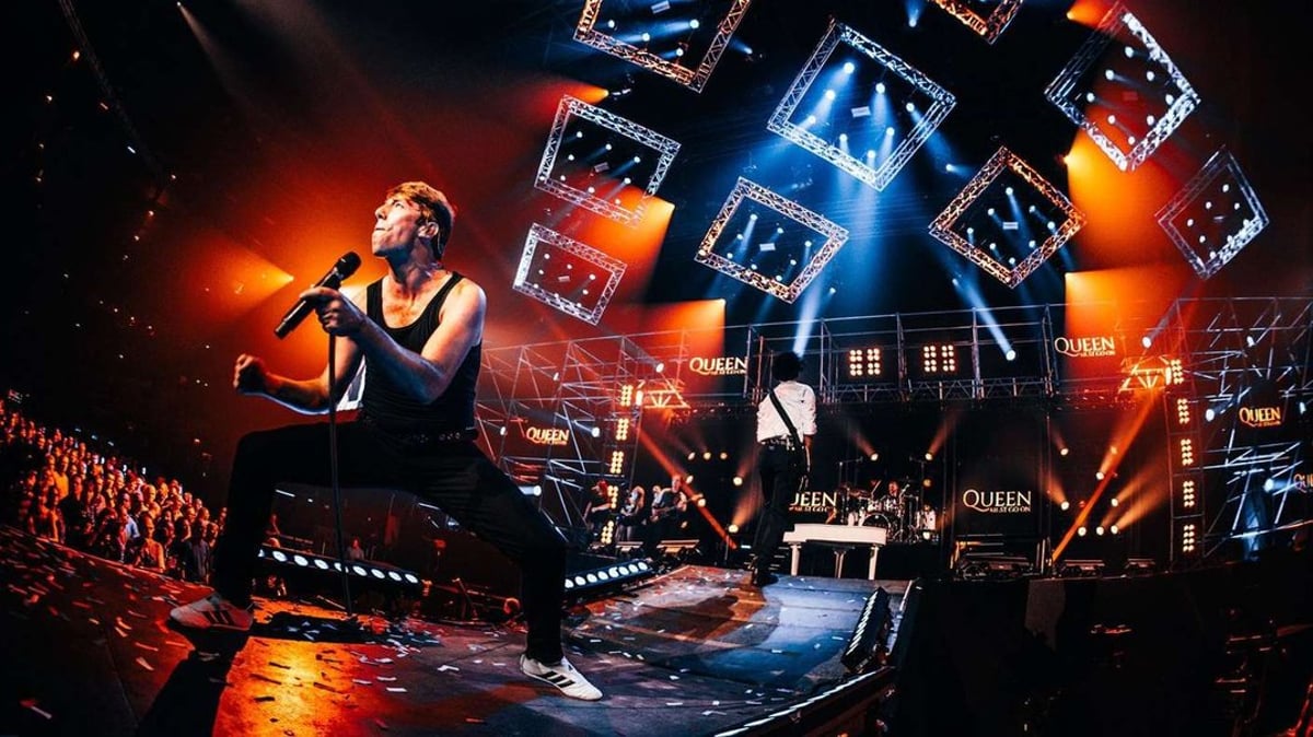 Queen Must Go On