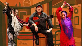 Entre tres Flamencos