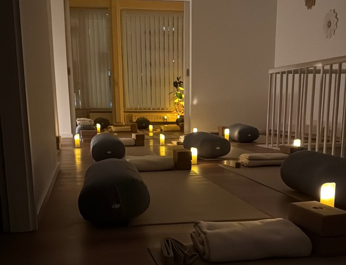 Restore & Renew Yin Yoga