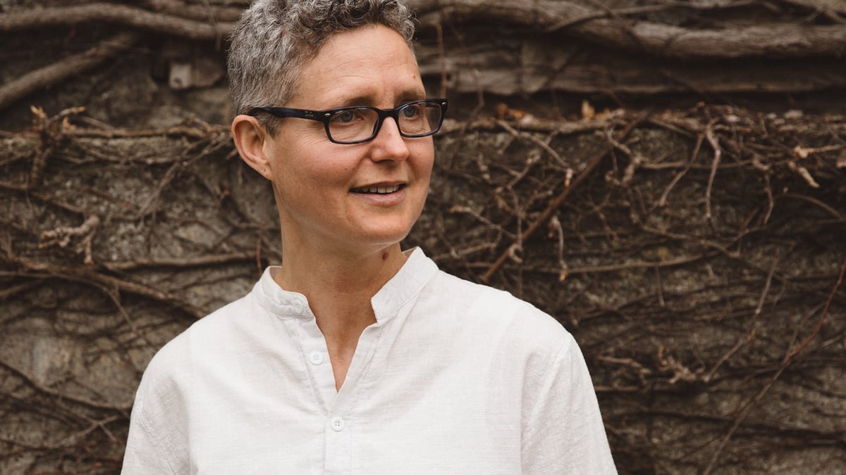 Übersetzer*innen im Gespräch: Sonja Finck und Frank Weigand