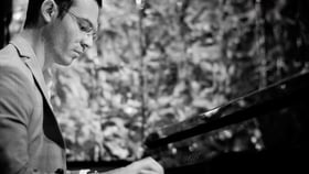Julian Schmidt Trio