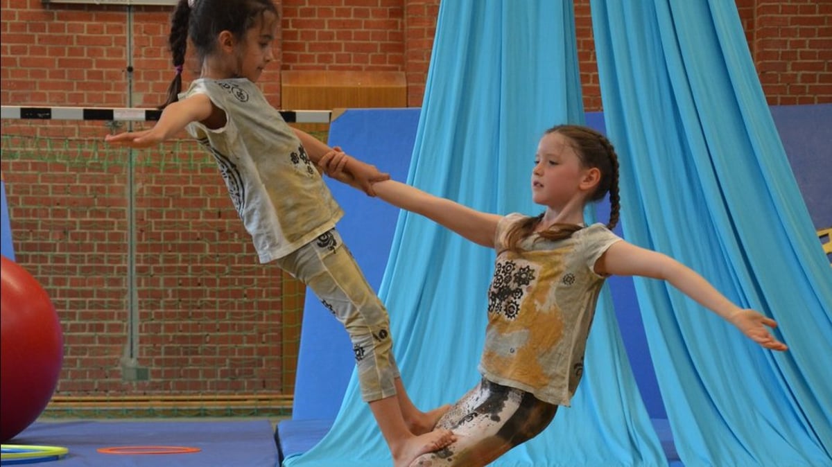 Ferienprogramm Zirkus Kunterbunt