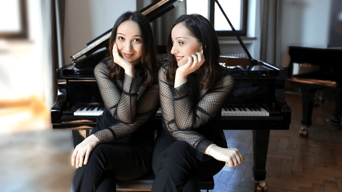 Ani & Nia Sulkhanishvili