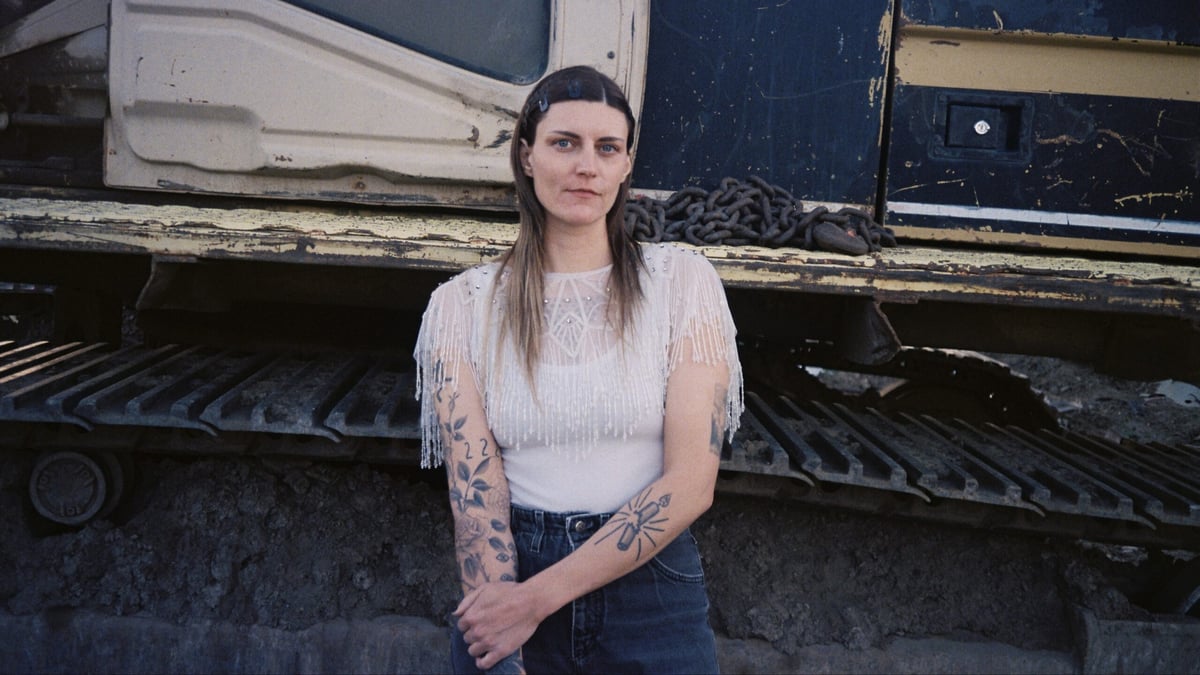 Midwife / Devin Shaffer