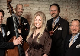 Jasmin Bayer & Band