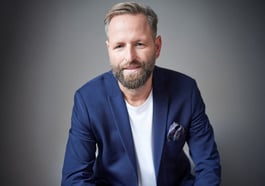 Stephan Lucas – “Täter und Opfer“ – True Crime Live on Stage