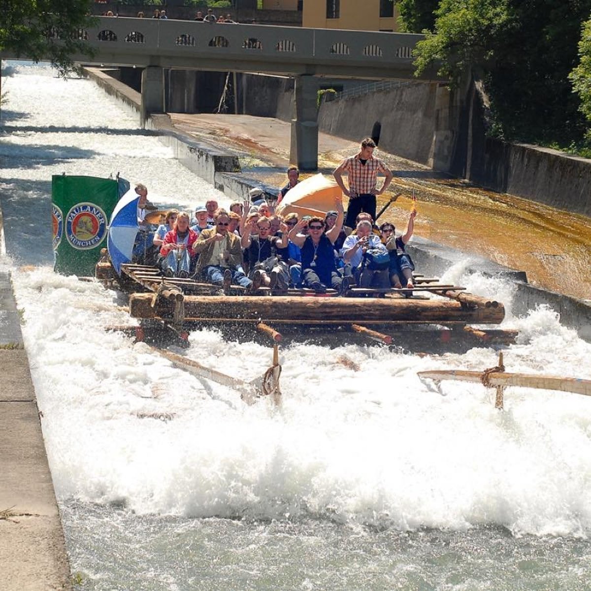 Floßfahrt von Wolfratshausen nach München
