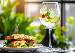L’Aperitivo POP – Cocktail & Panini Night
