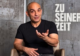 Django Asül – Zu seiner Zeit