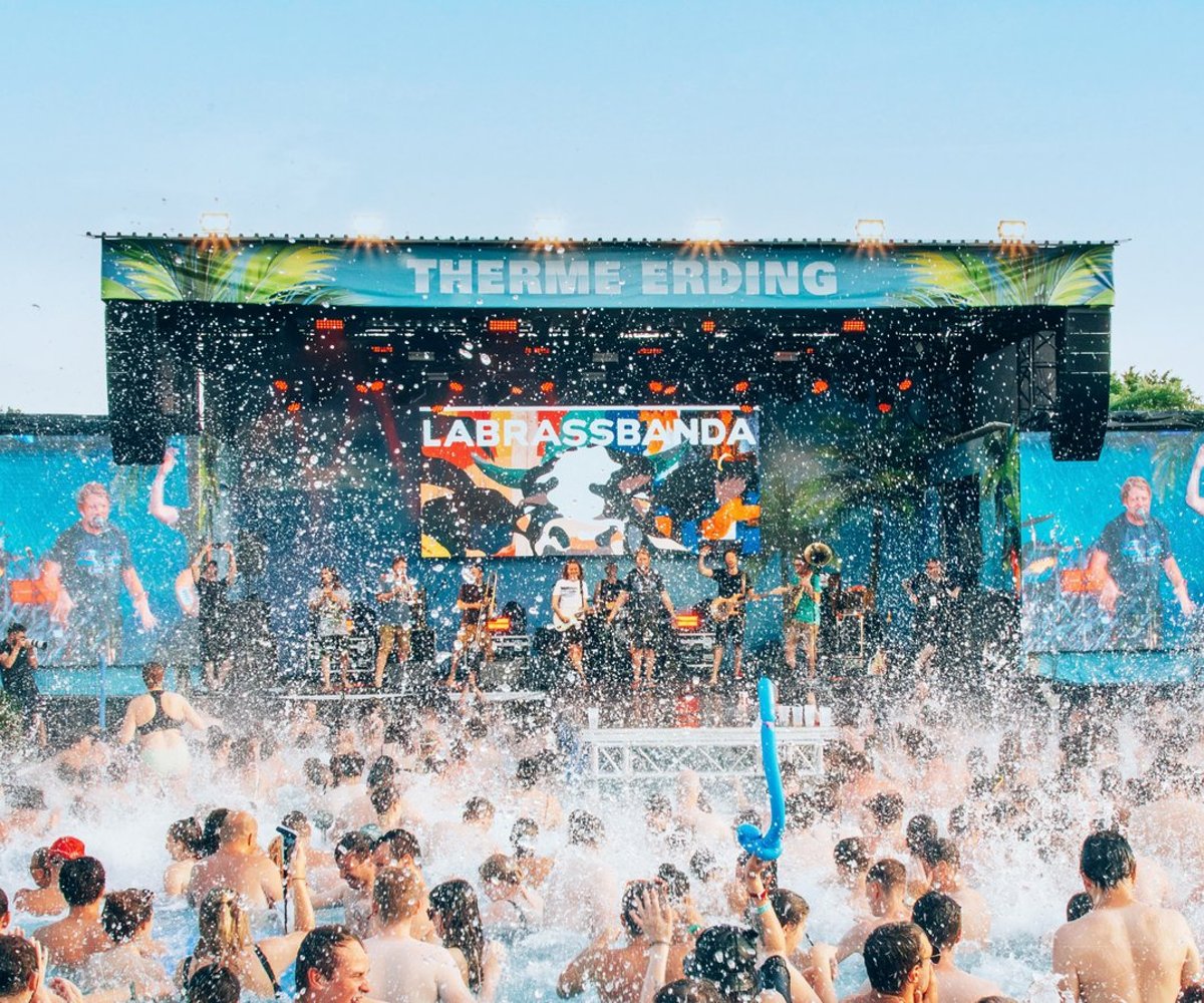 Brass Poolparty