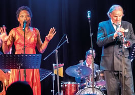 Wine & Roses Jazzsociety und Titilayo Adedokun
