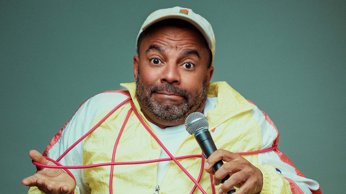 Simon Pearce – Funny Bones