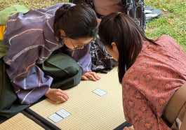 Kyogi-Karuta: Traditionelles japanisches Kartenspiel