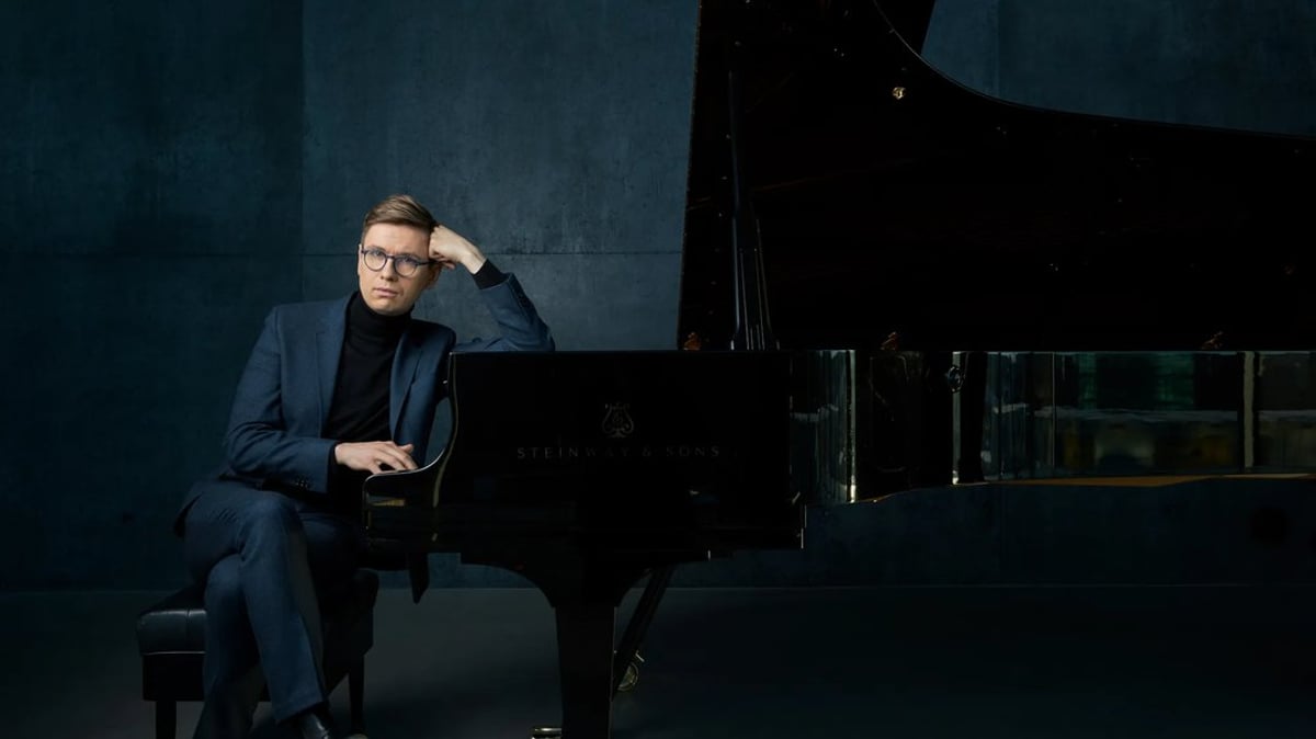 BRSO: Gardner, Olafson – Adams, Elgar
