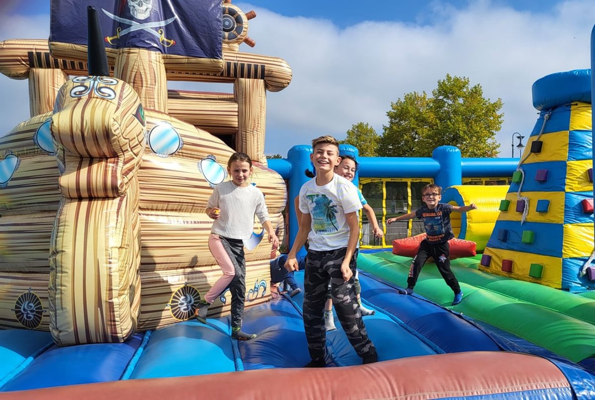 Flippy-Land Hüpfburgenpark München-Freiham
